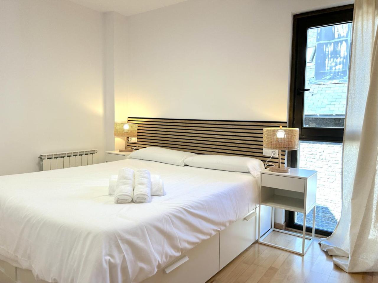 Modern I Familiar Apartament A Esterri D'Aneu By Rural D'Aneu Esterno foto